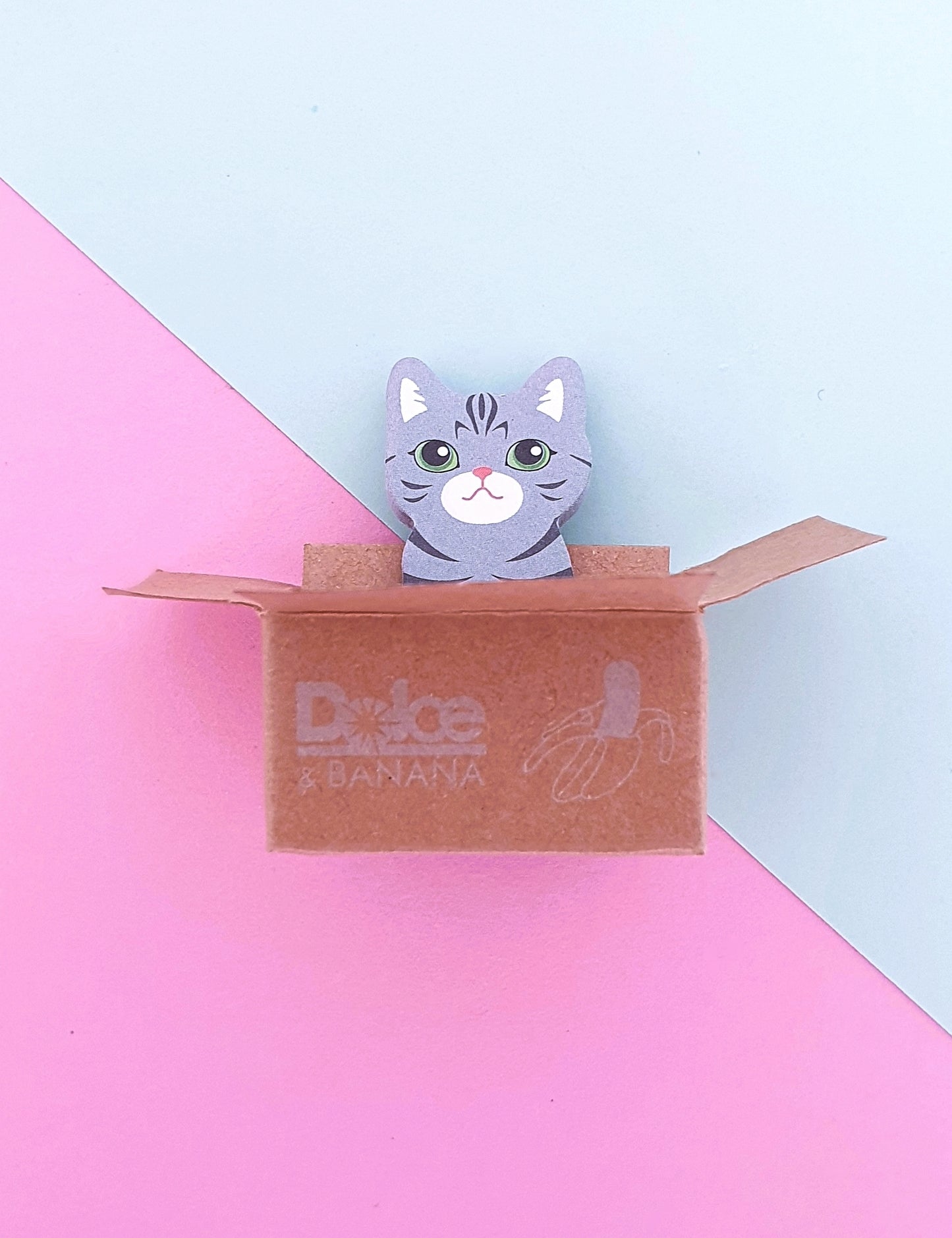 'Cat in a box' sticky index tabs