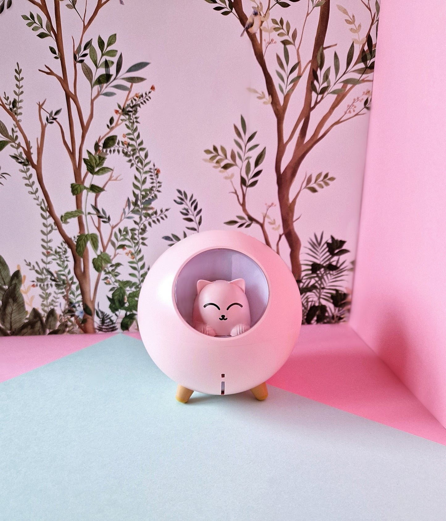 Planet cat humidifier