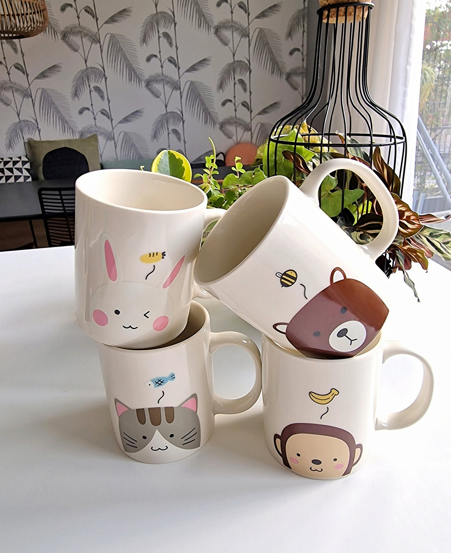 Mug with animal print