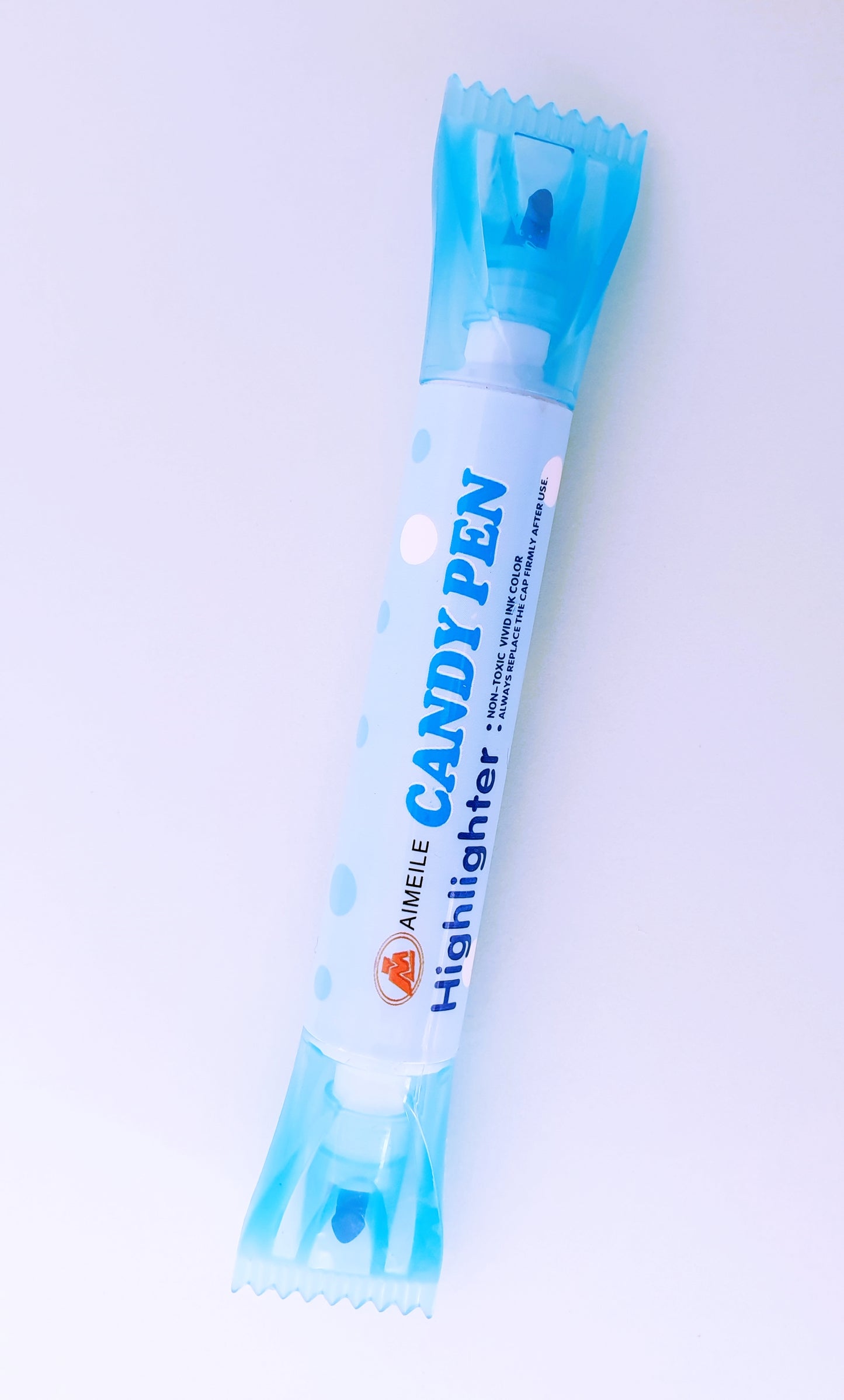 Double sided candy highlighter pen