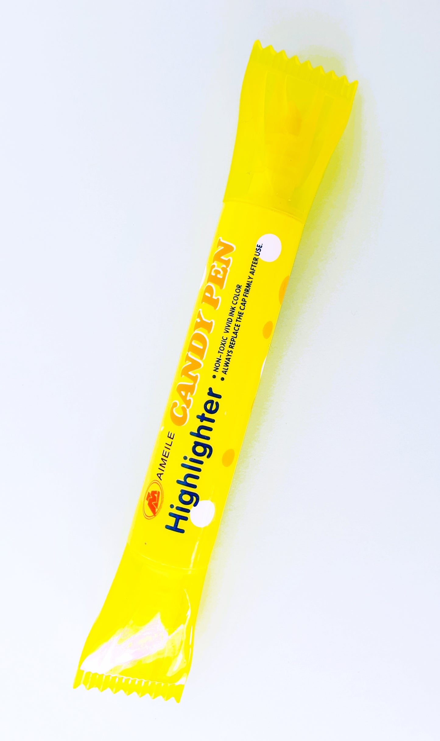 Double sided candy highlighter pen